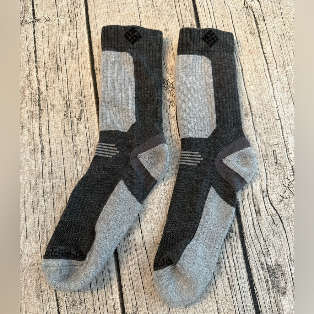 NWOT Columbia Hiker Socks. New, never used. Lightweight